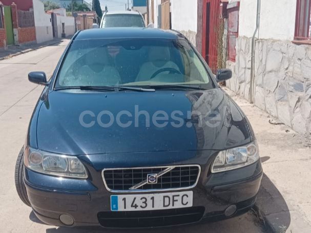 Azul Usado 2005 Volvo S60 Kinetic Berlina | 2500 € (Precio justo) - Imagen 1/4