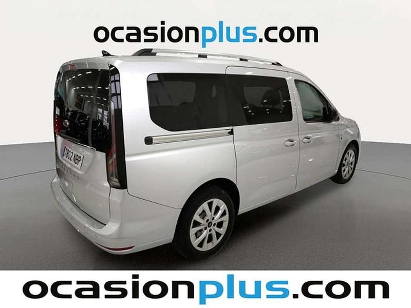 Usado Ford Tourneo Titanium 122 CV (89 kW) 2025 Plateado Van