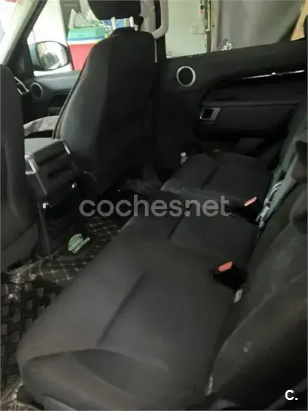Begagnad Land Rover Discovery 5 SE 240 HK (176 kW) 2019 Grå SUV