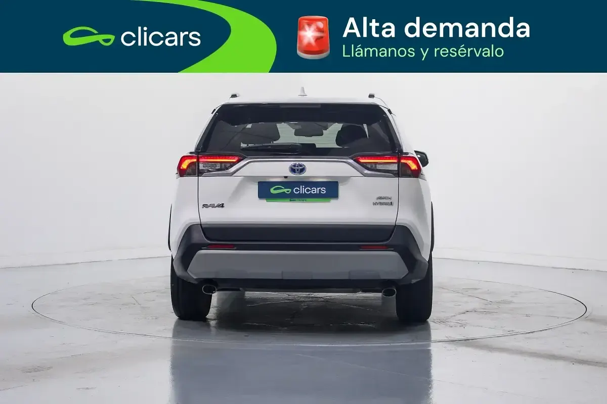Usado Toyota RAV4 Hybrid Advance 222 CV (163 kW) 2021 Blanco SUV