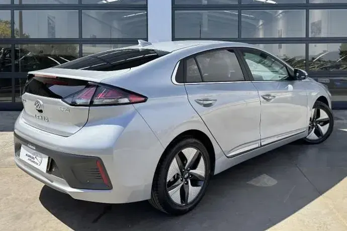 Usado Hyundai Ioniq 105 CV (77 kW) 2022 Utilitario