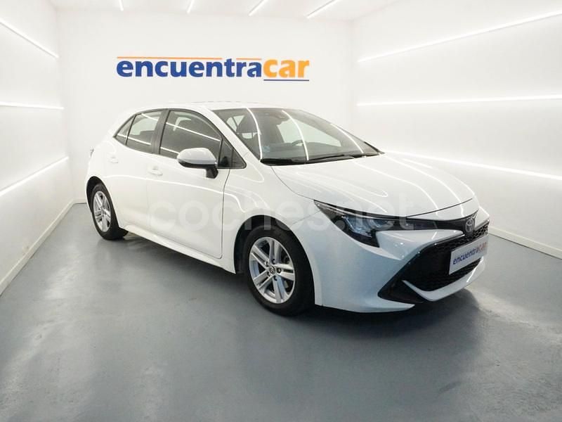Usado Toyota Corolla Active 122 CV (89 kW) 2022 Blanco Berlina