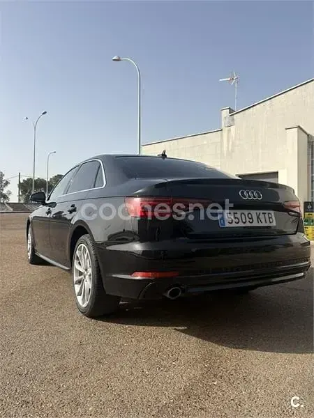 Usado Audi A4 S-Line 150 CV (110 kW) 2019 Negro Berlina