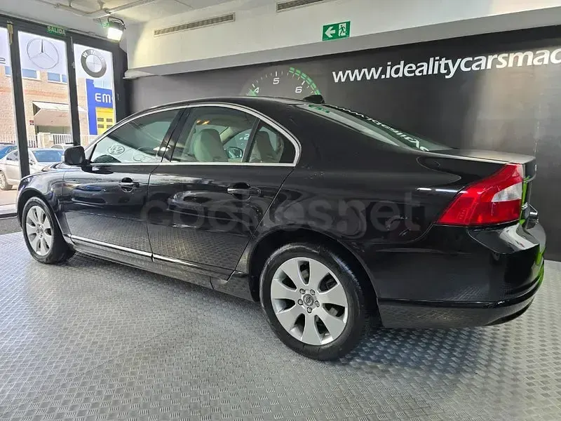 Usado Volvo S80 Momentum 185 CV (136 kW) 2008 Negro Berlina