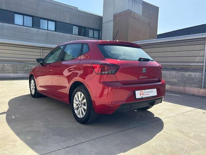 Usado Seat Ibiza Style 116 CV (85 kW) 2025 Rojo Utilitario