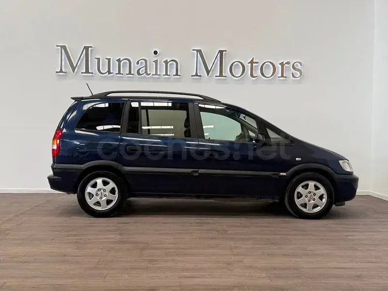 Usado Opel Zafira Comfort 100 CV (73 kW) 2002 Azul Monovolumen