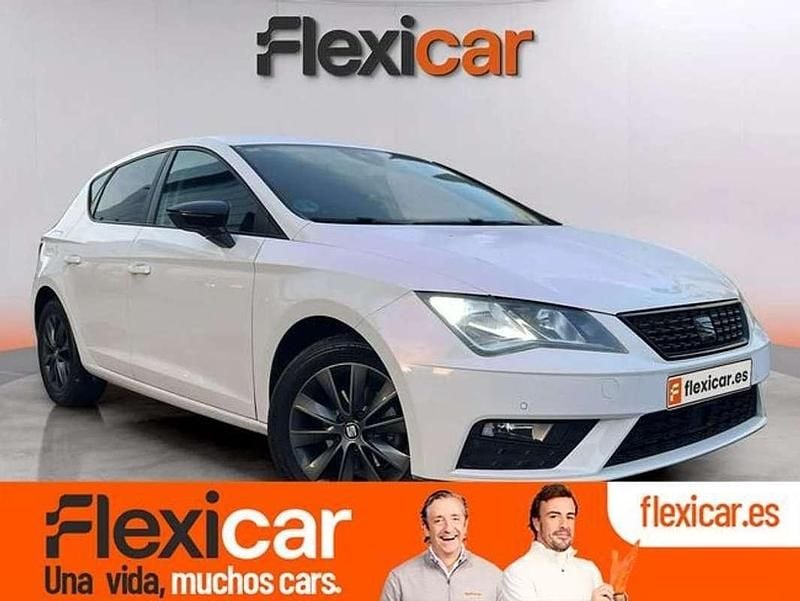 Blanco Usado 2018 Seat Leon ST Reference Familiar | 12.790 € (Precio justo) - Imagen 1/4
