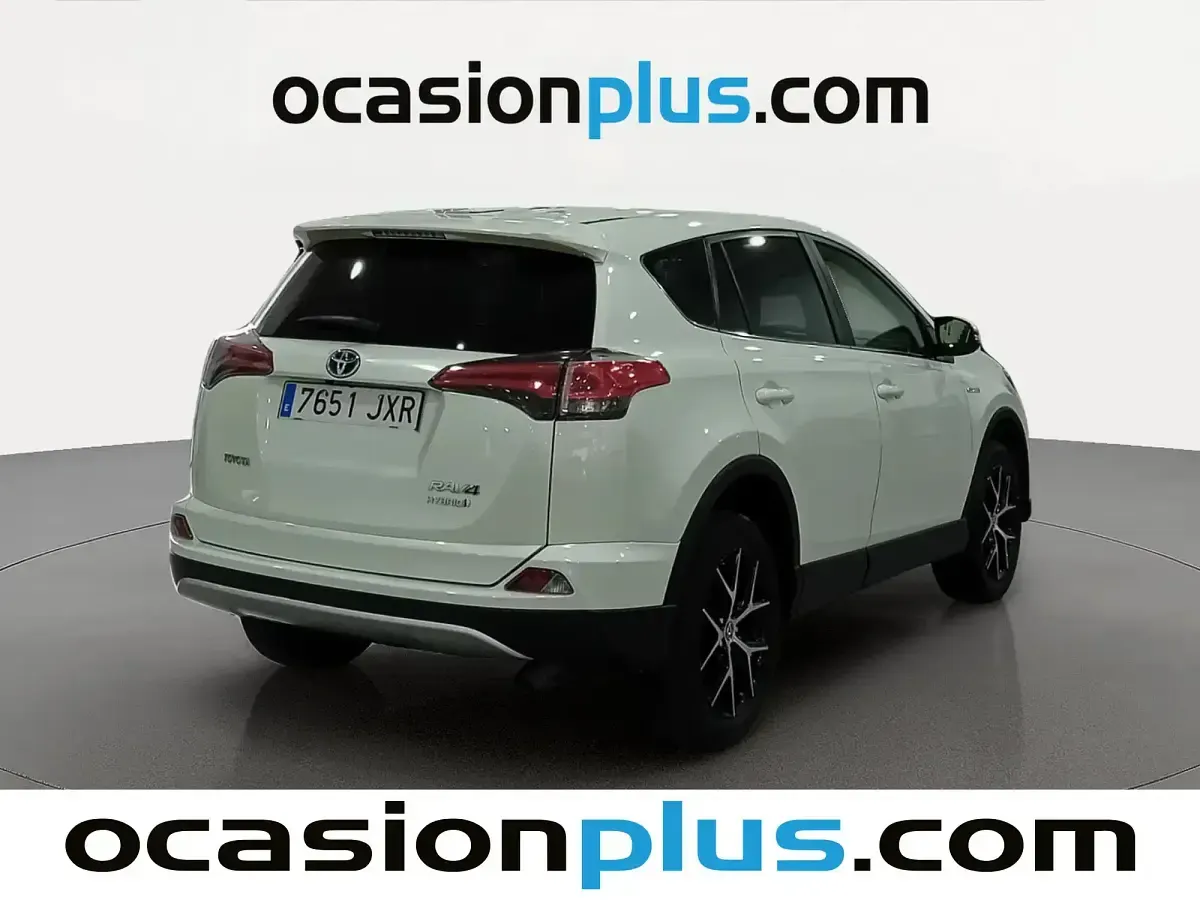 Usado Toyota RAV4 Hybrid 197 CV (144 kW) 2017 Blanco SUV
