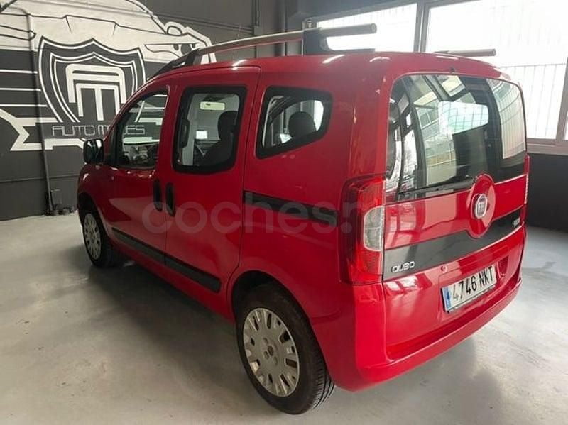 Usado Fiat Qubo Active 77 CV (56 kW) 2012 Rojo Monovolumen