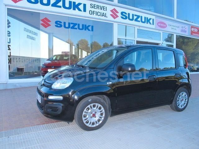 Usado Fiat Panda Cross Cross 70 CV (51 kW) 2022 Negro Utilitario