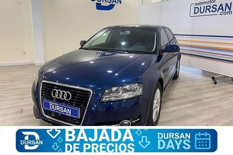 Azul Usado 2011 Audi A3 Sportback Attraction Utilitario | 13.490 € - Imagen 1/4
