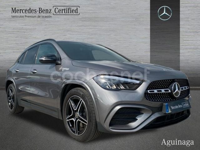 Gris / plata Usado 2023 Mercedes GLA200 SUV | 44.890 € - Imagen 1/4