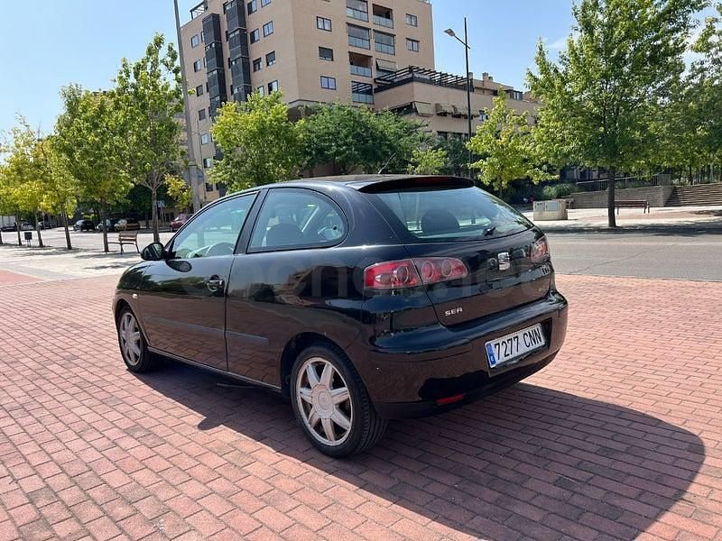 Usado Seat Ibiza Sport 131 CV (96 kW) 2004 Negro Utilitario