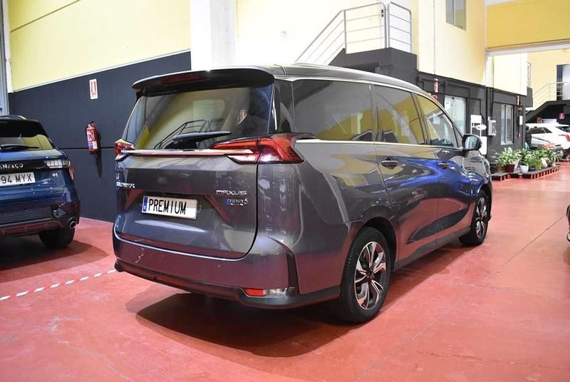 Usado Maxus EG50 130 kW (177 CV) 2022 Gris Van