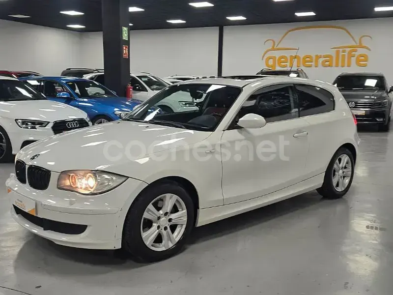 Usado BMW 118 143 CV (105 kW) 2007 Blanco Utilitario