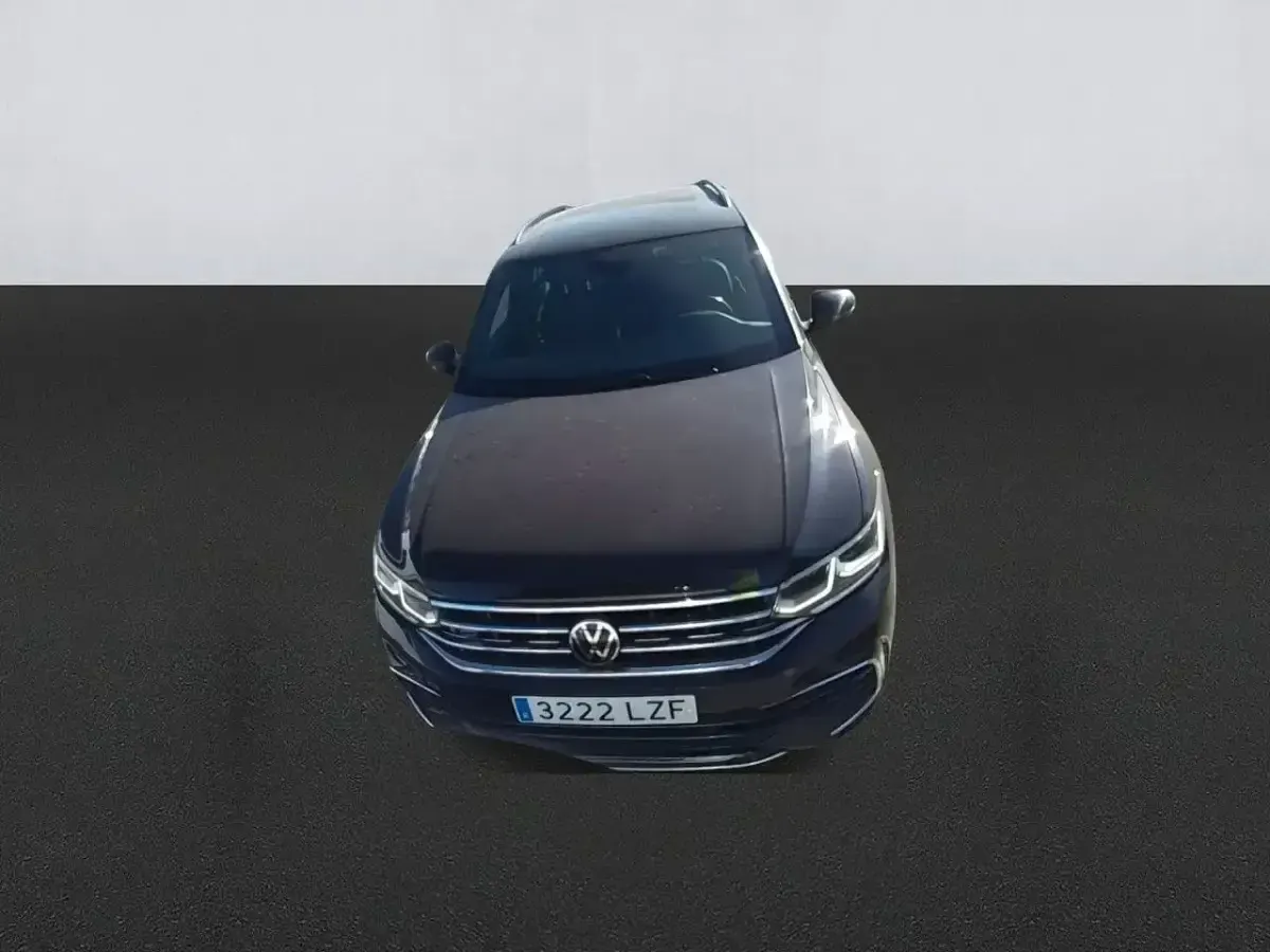 Usado VW Tiguan R-line 150 CV (110 kW) 2022 Gris SUV