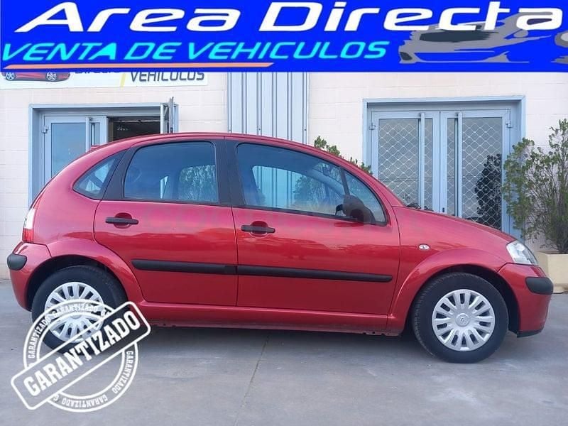 Usado Citroën C3 Exclusive 70 CV (51 kW) 2009 Rojo Berlina