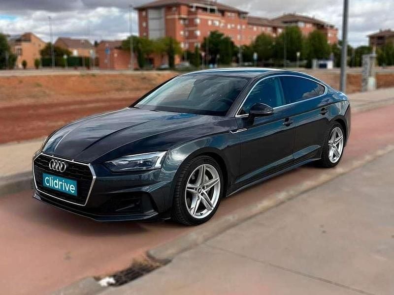 Usado Audi A5 Sportback Advanced Plus 204 CV (150 kW) 2021 Gris Utilitario