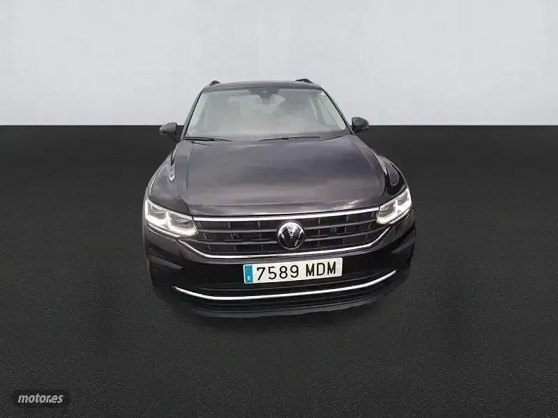 Usado VW Tiguan Life 245 CV (180 kW) 2023 Negro SUV