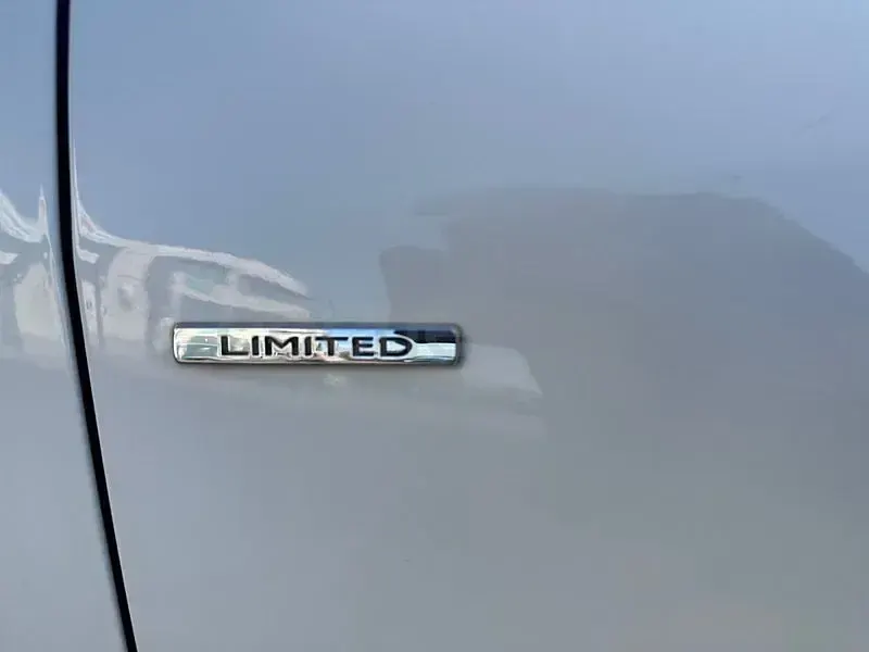 Usado Renault Mégane Bose Edition 110 CV (80 kW) 2015 Blanco Berlina