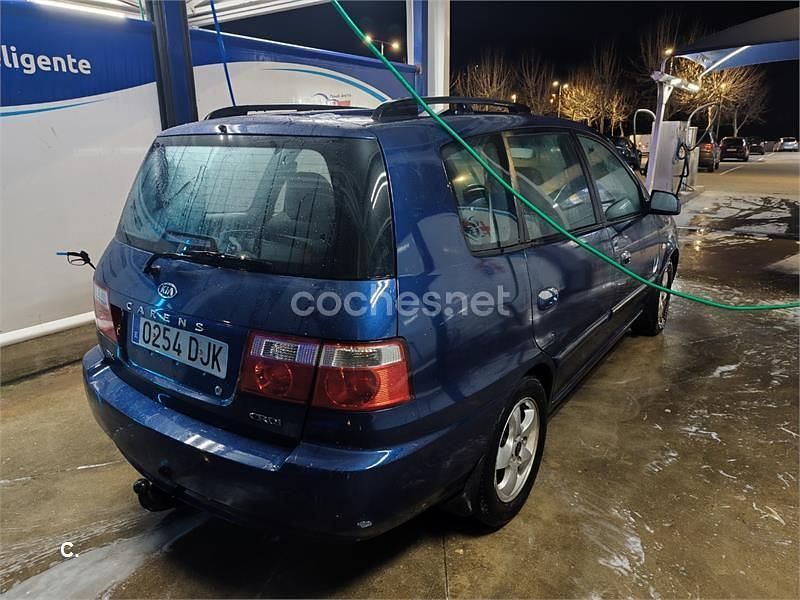 Usado Kia Carens EX 112 CV (82 kW) 2005 Azul Monovolumen