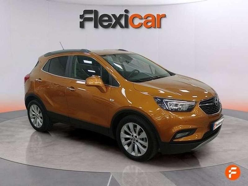 Usado Opel Mokka X Excellence 140 CV (102 kW) 2017 Amarillo SUV