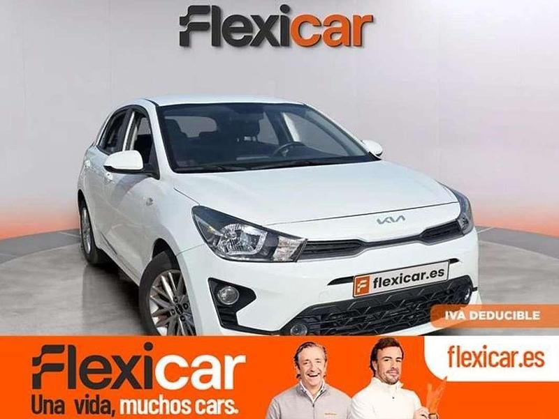 Blanco Usado 2022 Kia Rio Utilitario | 11.470 € (Precio justo) - Imagen 1/4