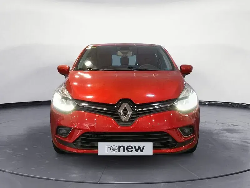 Usado Renault Clio IV Zen 90 CV (66 kW) 2018 Rojo Berlina