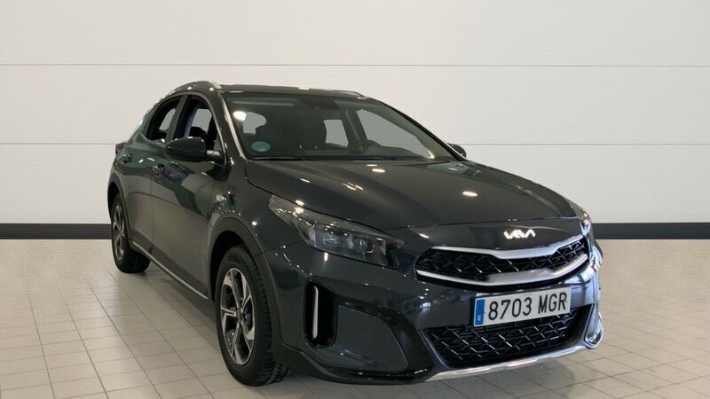 Oscuro Usado 2023 Kia XCeed SUV | 20.600 € (Precio justo) - Imagen 1/4