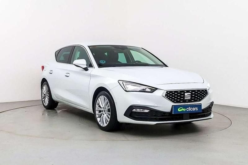 Usado Seat Leon XCELLENCE 150 CV (110 kW) 2020 Blanco Utilitario