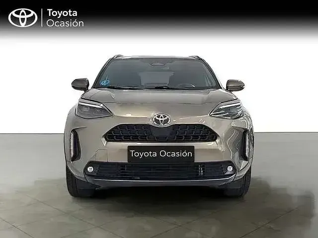Używany Toyota Yaris Hybrid Active 116 KM (85 kW) 2022 Otro Pickup