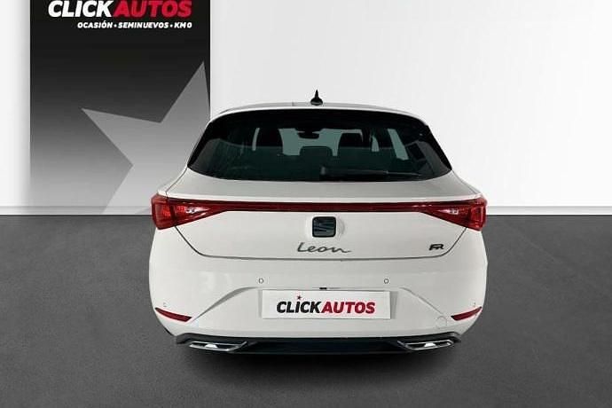 Usado Seat Leon FR 150 CV (110 kW) 2024 Blanco