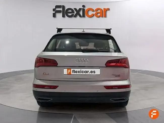 Begagnad Audi Q5 190 HK (139 kW) 2019 Grå SUV