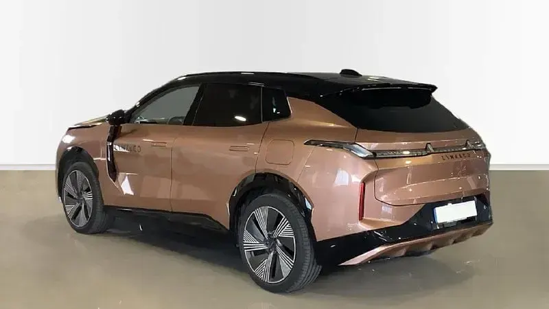 Usado Lynk & Co 08 350 CV (257 kW) 2025 Gris / plata SUV