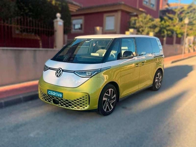 Usado VW ID. Buzz Edition 150 kW (204 CV) 2023 Verde Monovolumen