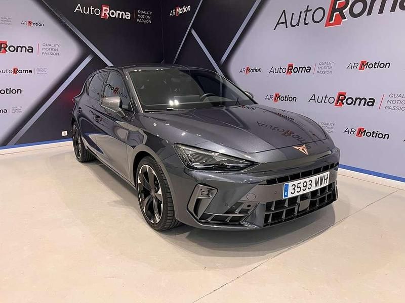 Usado Cupra Leon 150 CV (110 kW) 2025 Gris Utilitario