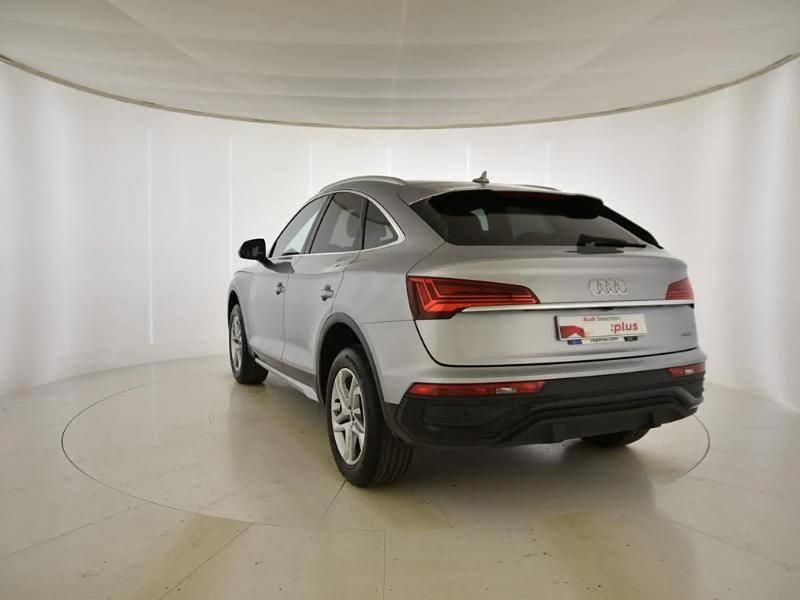 Usado Audi Q5 Sportback Advanced Plus 204 CV (150 kW) 2024 Gris/plata SUV