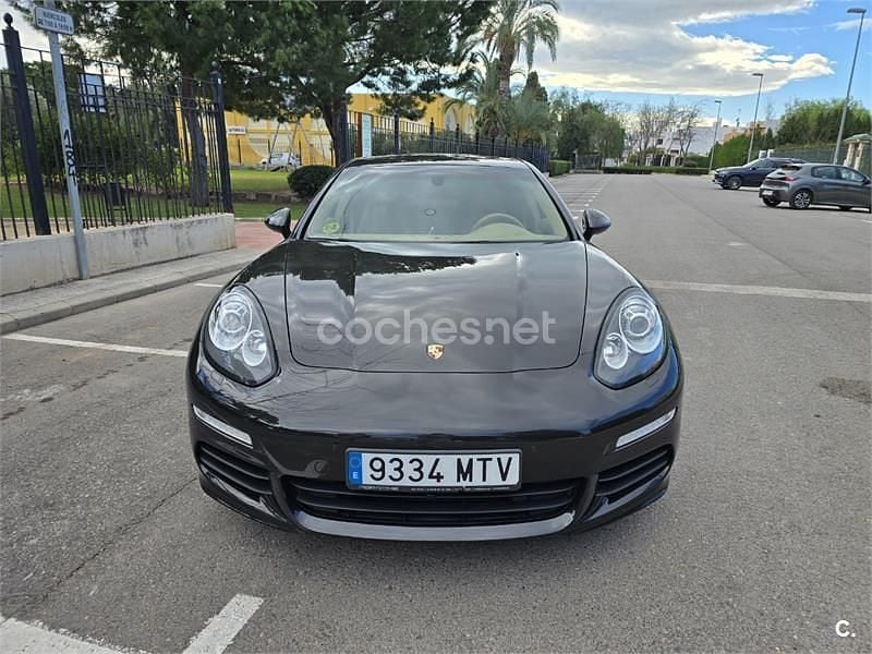 Usado Porsche Panamera Diesel 300 CV (220 kW) 2016 Marrón Utilitario