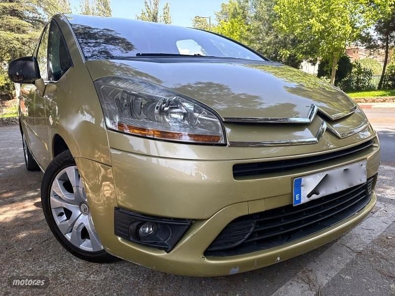 Beige Usado 2007 Citroën Grand C4 Picasso Exclusive Monovolumen | 3300 € (Precio justo) - Imagen 1/4