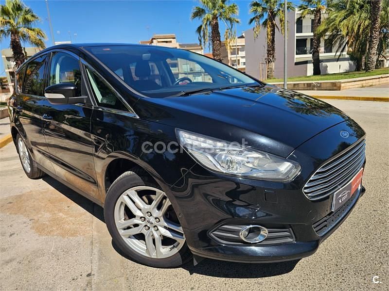 Negro Usado 2017 Ford S-MAX Vignale Monovolumen | 17.690 € (Precio justo) - Imagen 1/3