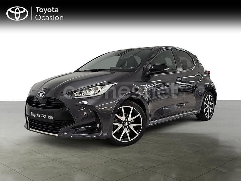 Gris Usado 2021 Toyota Yaris Hybrid Style Utilitario | 19.890 € (Precio justo) - Imagen 1/4