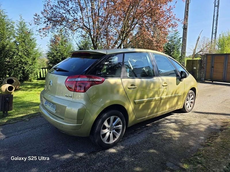 Usado Citroën C4 Picasso Exclusive 110 CV (80 kW) 2009 Amarillo Monovolumen