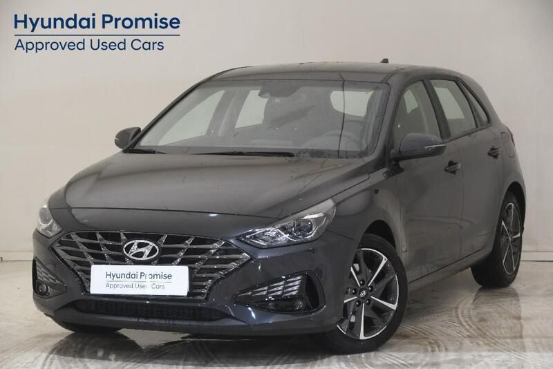 Dark night Usado 2024 Hyundai i30 Utilitario | 19.500 € (Precio justo) - Imagen 1/4