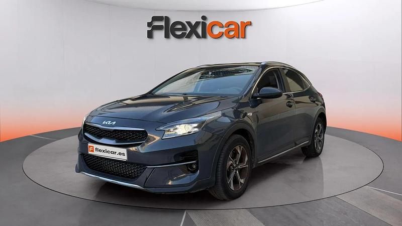 Usado Kia XCeed 160 CV (117 kW) 2022 Gris SUV