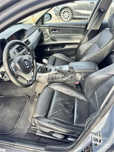 Usado BMW 320 163 CV (119 kW) 2005 Gris / plata Berlina