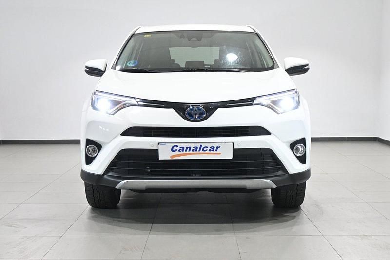 Usado Toyota RAV4 Hybrid Advance 197 CV (144 kW) 2018 Blanco SUV