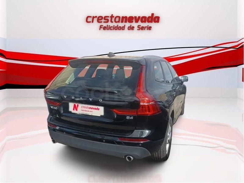 Usado Volvo XC60 Momentum 197 CV (144 kW) 2021 Negro SUV