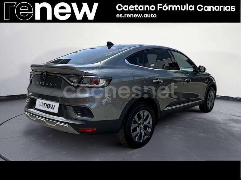 Usado Renault Arkana Techno 140 CV (102 kW) 2025 Gris / plata SUV