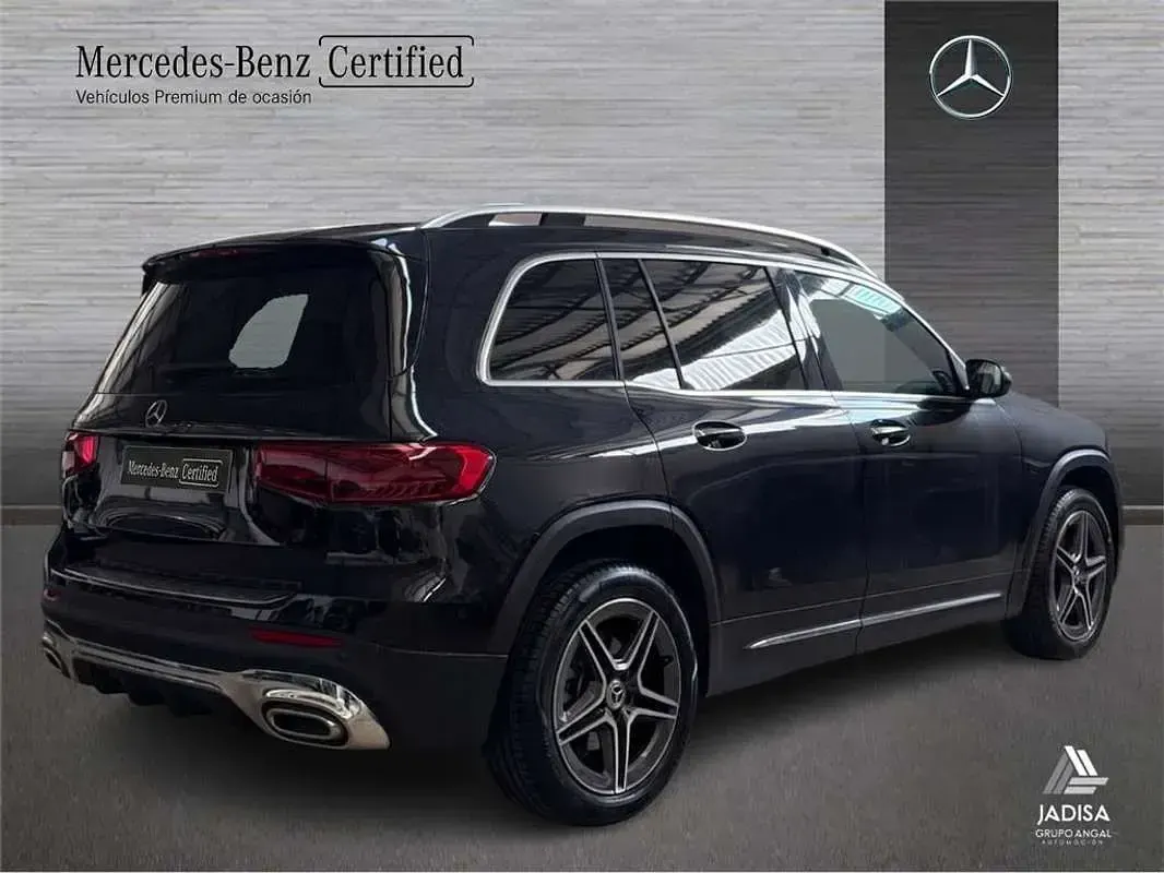 Usado Mercedes GLB200 150 CV (110 kW) 2025 SUV