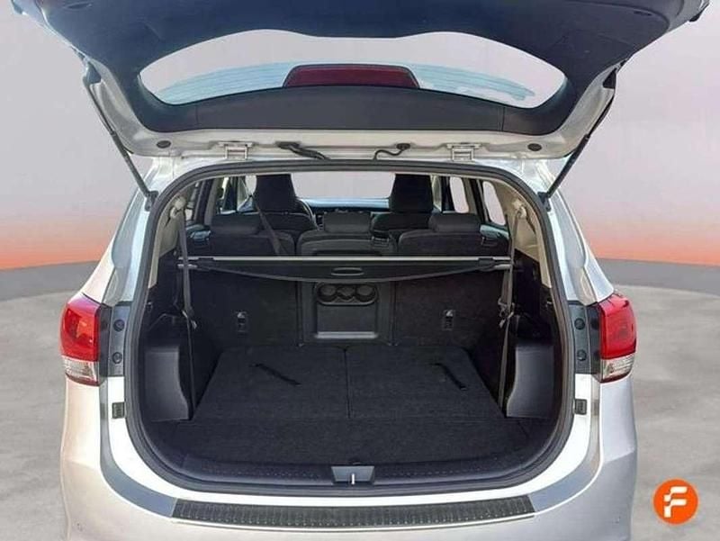 Usado Kia Carens 135 CV (99 kW) 2016 Gris Monovolumen